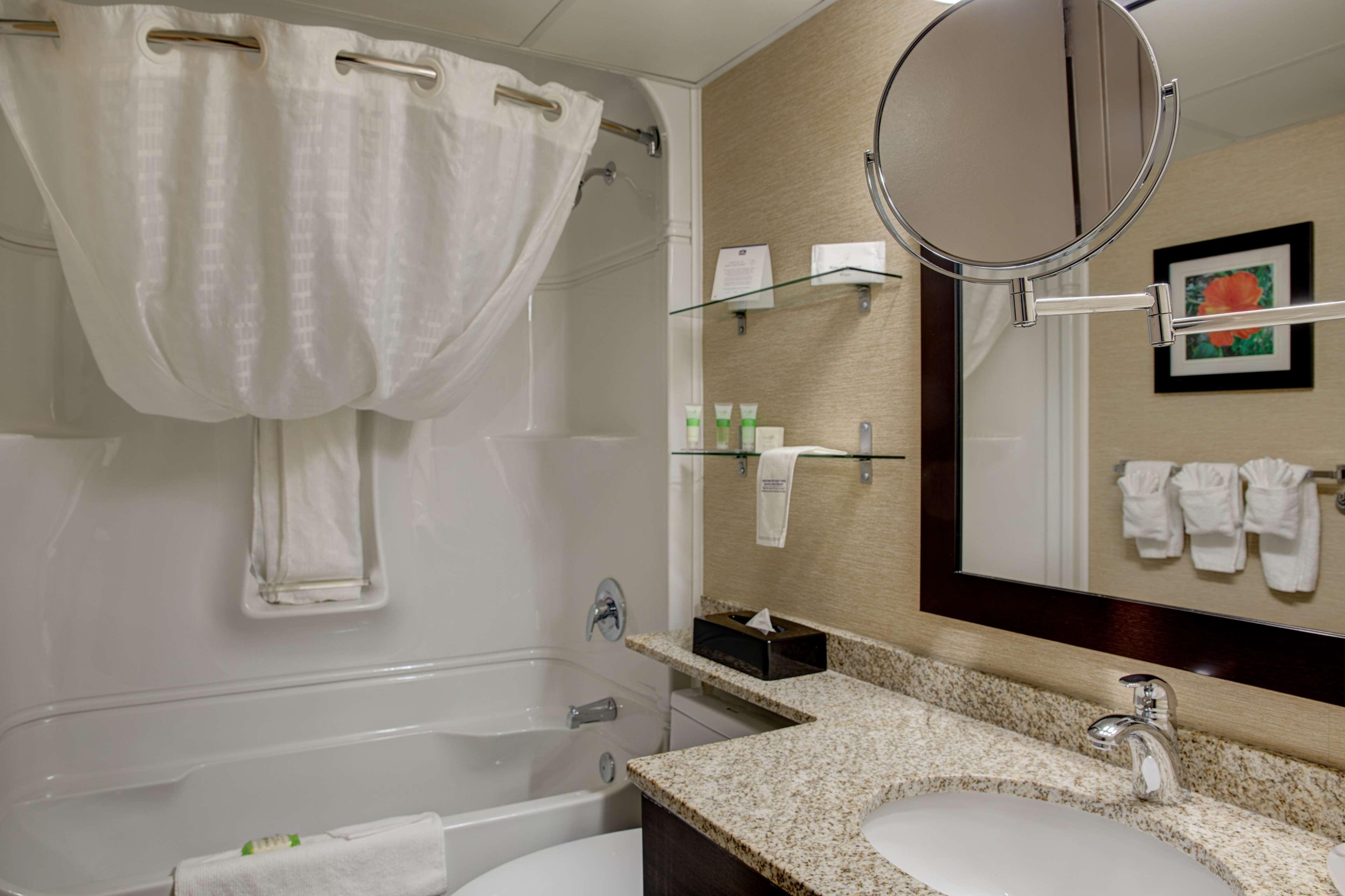 Best Western Plus City Centre Inn Edmonton Exterior foto