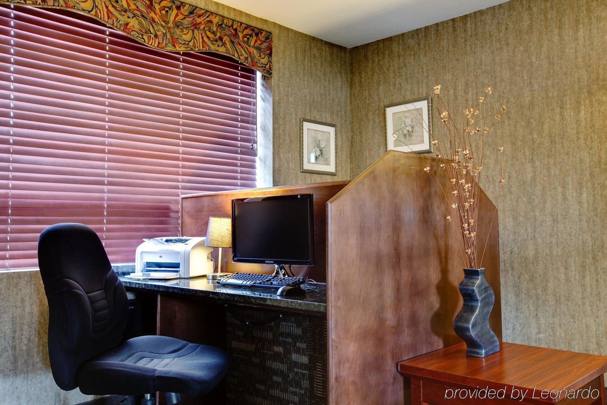 Best Western Plus City Centre Inn Edmonton Facilități foto